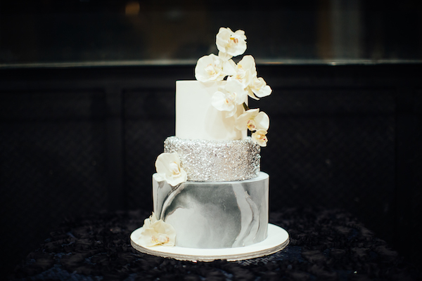 E’MAGINE EVENTS & CO - North Carolina wedding planner – North Carolina Luxury wedding planner – North Carolina weddings - silver sparkle cake - three tiered silver sequins cake