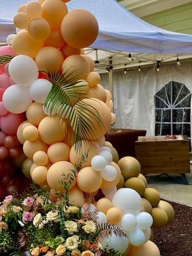 North Carolina Wedding planner, North Carolina Event Planner, E'MAGINE Events & Co, balloon decorations, North Carolina balloon decorations, outdoor event with balloon decorations